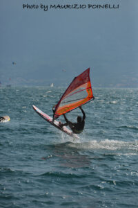 windsurf